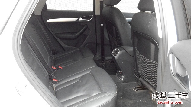 一汽大众(奥迪) Q3 2013款 2.0 35 TFSI quattro 手自一体 舒适型 SUV