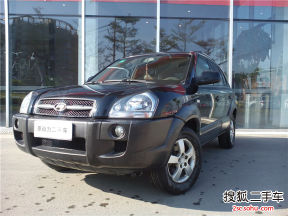 北京现代 途胜 2005款 2.0 自动 舒适型 GL 2WD SUV               