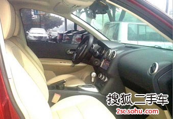 东风日产 逍客 2011款 2.0 无级变速手自一体 XL 火 2WD SUV           