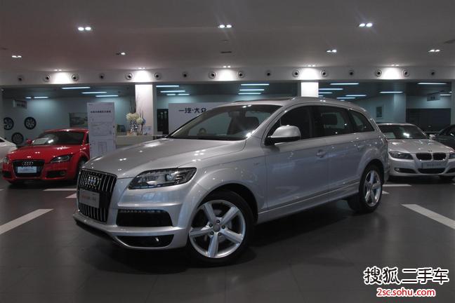 奥迪（进口） Q7 2013款 40TFSI quattro 手自一体 舒适型 SUV