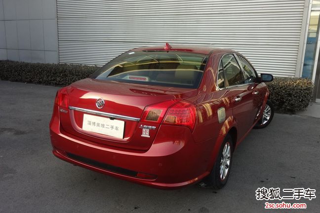 Ϻͨñ Խ 2010 1.6 LX Զ                       