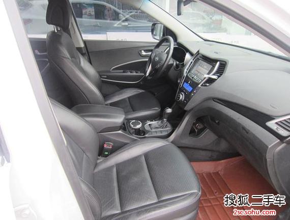 北京现代 胜达 2013款 2.4 手自一体 智能型 两驱 SUV                 