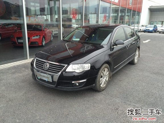 一汽大众 迈腾 2009款 2.0TSI 手自一体 舒适型 DSG 三厢              