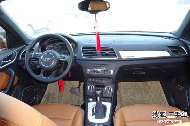 一汽大众(奥迪) Q3 2015款 35 TFSI 手自一体 舒适型 SUV            
