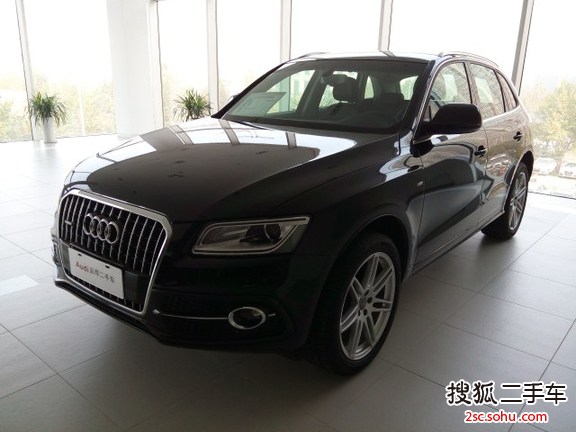 奥迪（进口） Q5 2013款 45TFSI quattro 手自一体 运动