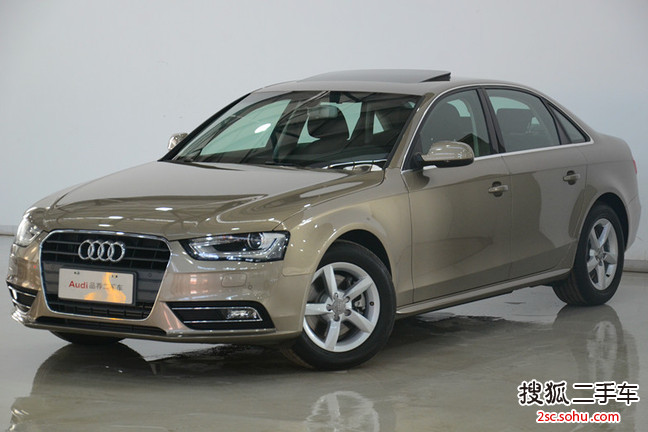 奥迪A4L2013款30 TFSI 自动舒适型