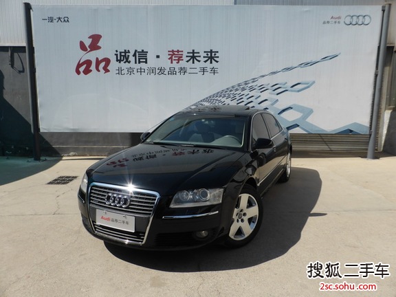 奥迪A8L-奥迪（进口） A8L 2005款 4.2 手自一体 quattro 三厢 