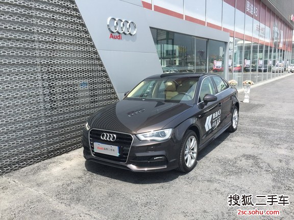 奥迪（进口） A3 2014款 Limousine 40TFSI 双离合 S l