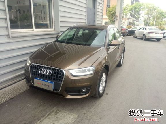 奥迪Q32013款35 TFSI 全时四驱技术型