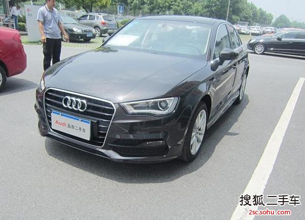 奥迪（进口） A3 2014款 Limousine 40TFSI 双离合 S l