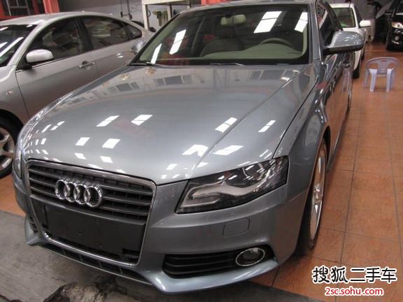 奥迪A4L-2.0T-CVT/MT-FSI豪华型(国Ⅳ)