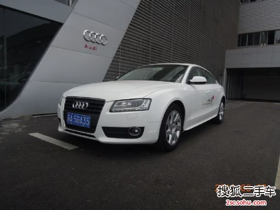 奥迪A5-Sportback-2.0T-CVT/MT前驱掀背技术型