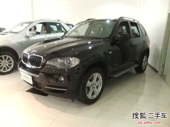 宝马X5-xDrive30i-3.0-A/MT四驱尊贵型