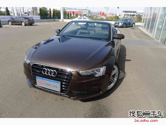 奥迪A5敞篷车2.0-CVT/MT-TFSI(211hp)前驱