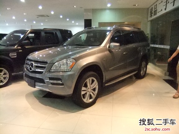 奔驰GL级GL350-3.0-A/MT四驱柴油CDI-BlueTec