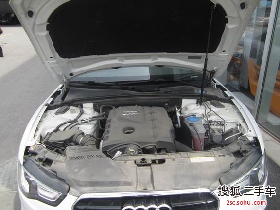 奥迪A5-Coupe-2.0T-A/MT(211HP)前驱