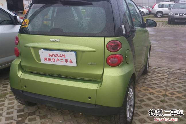 Smart-ForTwo-1.0T-A/MT后驱硬顶激情版