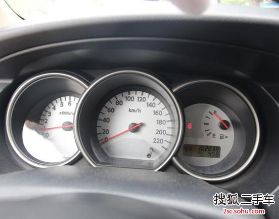 廣州-日產驪威2010款勁悅版 1.6l 自動全能型