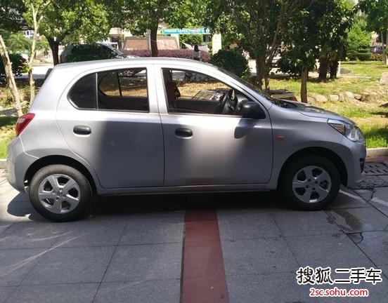 宁德二手东风启辰r302016款1.2l 手动优享版 2.