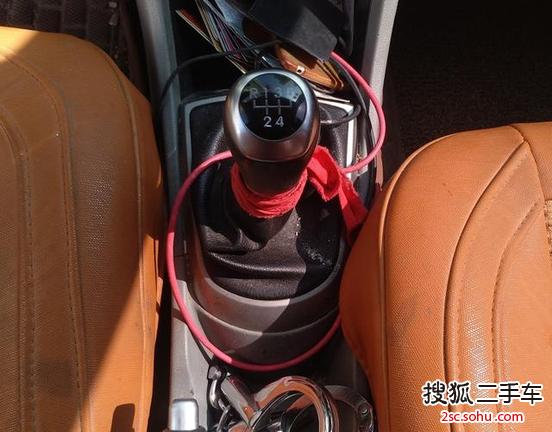 西安-現代瑞納三廂2014款1.4l 手動智能型gls