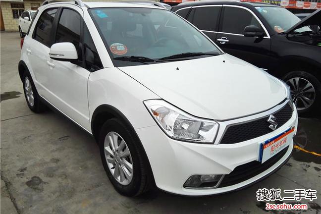 兰州-铃木天语sx42013款酷锐 1.6l 手动运动型