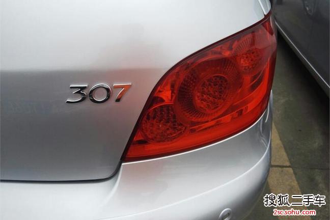 标致307两厢2010款1.6L 自动舒适版