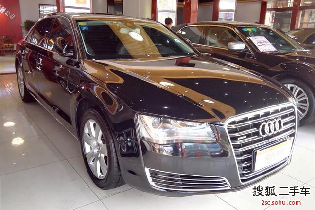 奥迪A8L2013款45 TFSI quattro舒适型