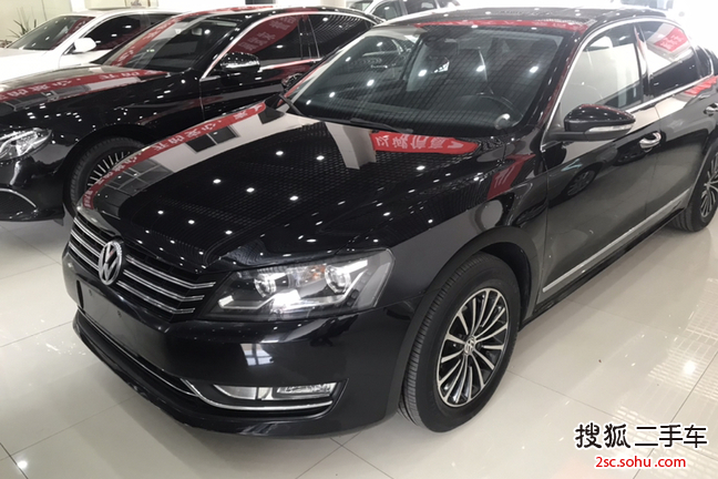 大众帕萨特2015款1.8TSI DSG尊雅版