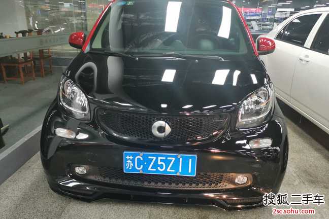 smartfortwo2015款1.0T 炫闪特别版