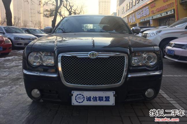 克莱斯勒300C 2.7V6自动