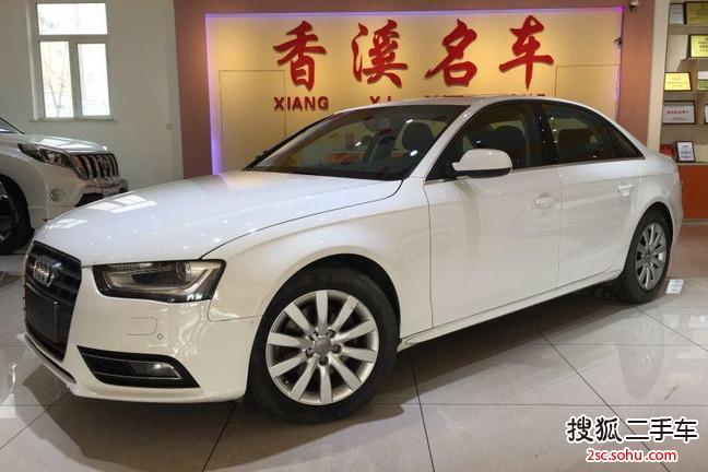 一汽奥迪A4L 35 TFSI 自动舒适型