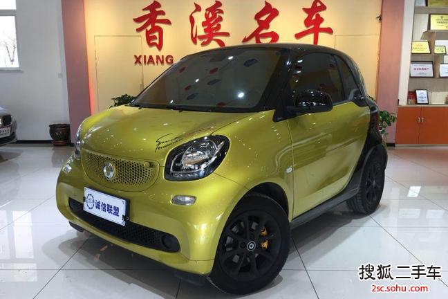 奔驰smart fortwo 1.0T 硬顶城市游侠特别版