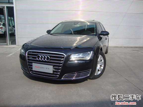 奥迪 A8L 13款 45 TFSI quattro豪华型