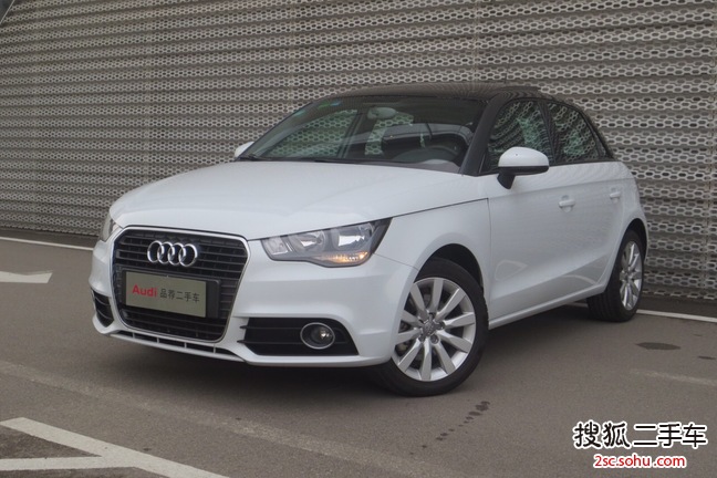 奥迪A1 Sportback2013款30 TFSI Urban