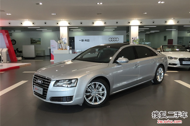 奥迪 A8L 13款 50 TFSI quattro尊贵型